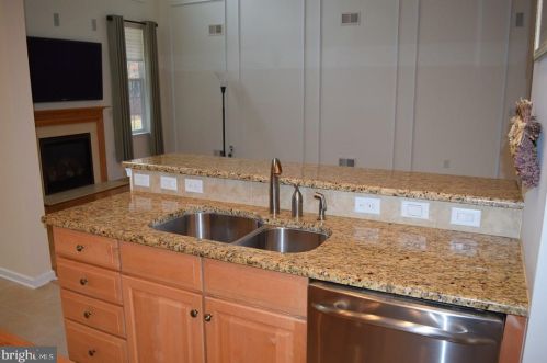 59 Arborridge Dr, Lacey NJ 08731-1059 exterior