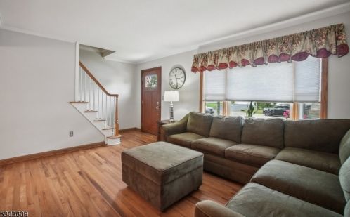 1504 Pine Grove Ave, Westfield NJ  07090-2225 exterior