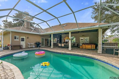 4 Magnolia Dr, Ormond Beach, FL 32174-9249