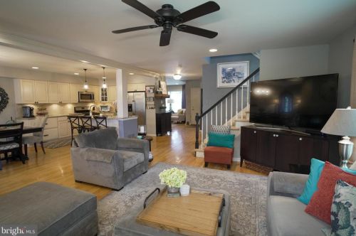 528 Dogwood Dr, Prospectville PA 19002-6109 exterior