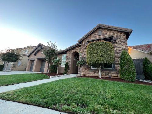 2363 Pinehurst Ave, Fresno CA  93730-5950 exterior