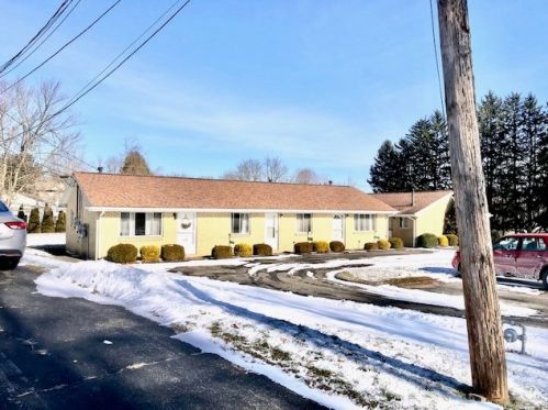 1001 Basilone Dr, New Castle, PA 16101-3101