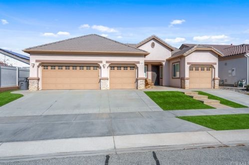 726 Stargazer St, Beaumont, CA 92223-7165