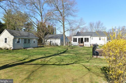 1805 Line St, Lansdale PA 19446-1632 exterior