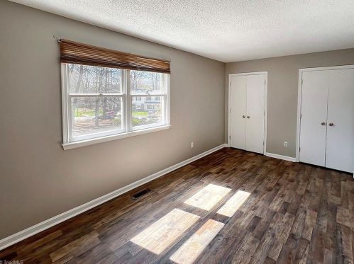 4207 Baylor St, Greensboro NC  27455-2560 exterior