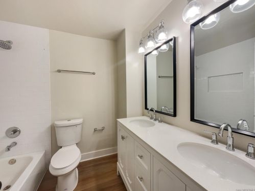 350 Whispering Brook Dr, Vista CA  92083-1956 exterior