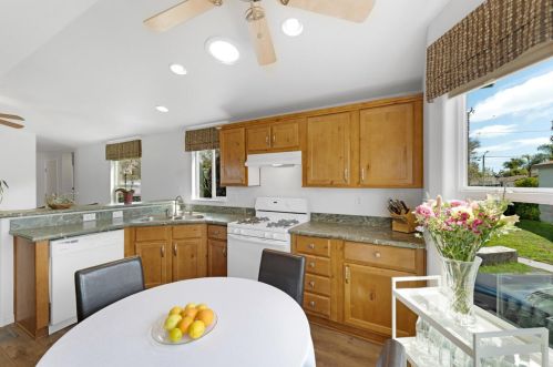 1210 Cacique St, Santa Barbara, CA 93103-3501