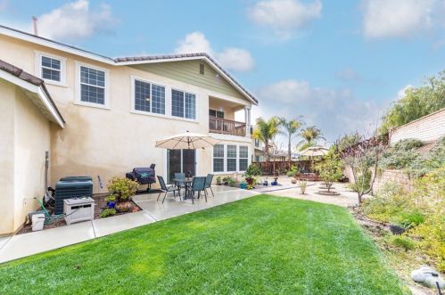 40347 Amesbury Ln, Temecula CA 92591-4432 exterior