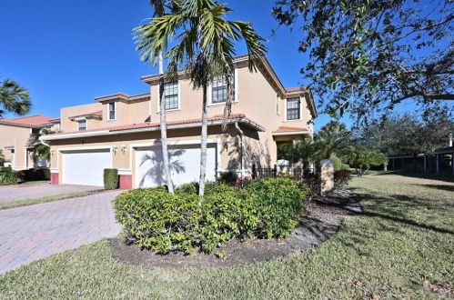 7313 Bristol Cir, Naples, FL 34120-0696