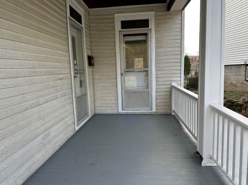 37 River Rd, Newport, KY 41075-2317