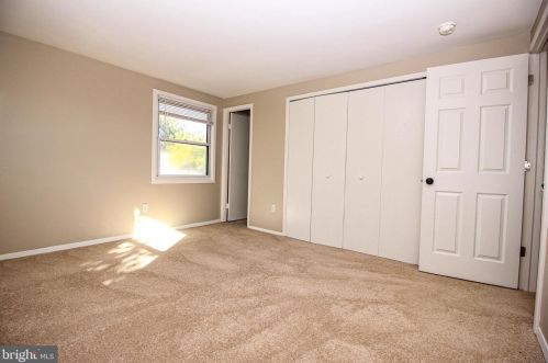 132 Rittenhouse Dr, Willingboro NJ  08046-2573 exterior