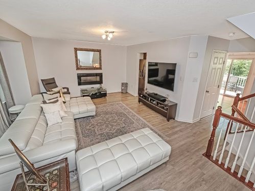 119 Chapel Harbor Dr, Pittsburgh PA  15238-3155 exterior