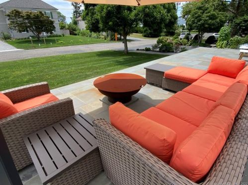 25 Adams Ave, Milford CT  06460-6501 exterior