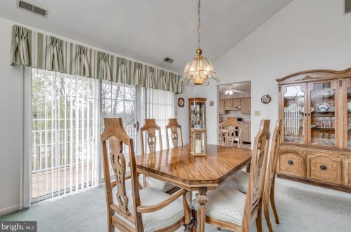 6702 Normandy Dr, Mount Laurel NJ  08054-5993 exterior