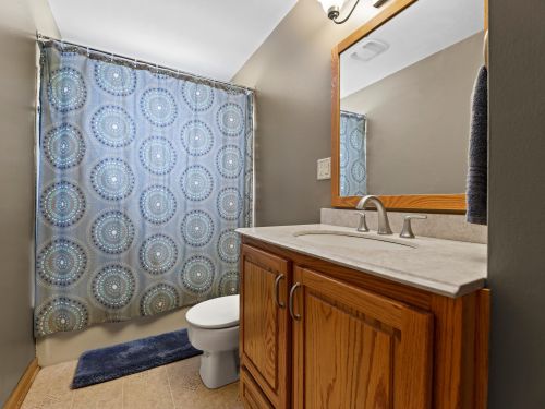 1110 Evergreen Dr, Waukesha WI  53188-2318 exterior