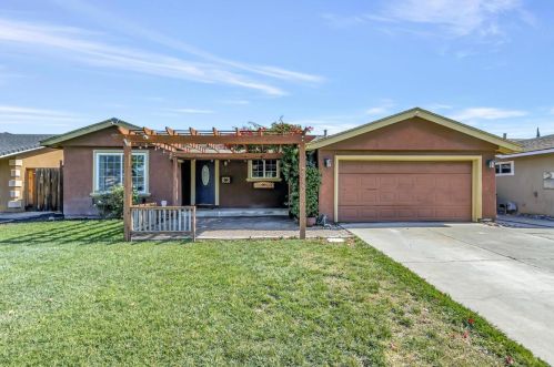 2920 Erica Ct, San Jose, CA 95121-2326
