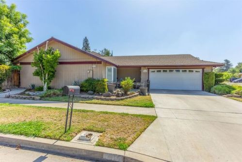 2014 Garden Ave, Fresno, CA 93703-2886