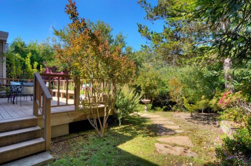 13 Alverno Ct, Redwood City CA  94061-1825 exterior