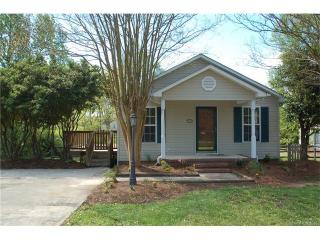 610 Eddleman Rd, Kannapolis, NC 28083-6121