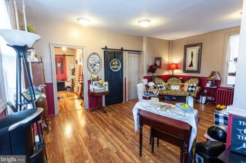 296 2nd St, Highspire PA  17034-1555 exterior