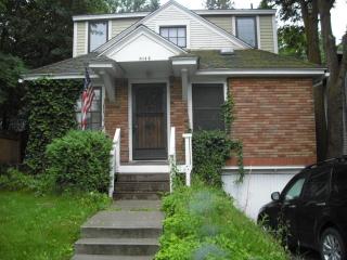 814 10th Ave, Spokane WA  99202-2415 exterior