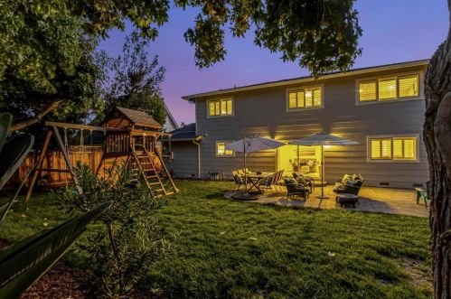 1685 Grizilo Dr, San Jose CA  95124-1920 exterior