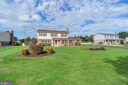 104 Bernice Dr, Bear, DE 19701-2000