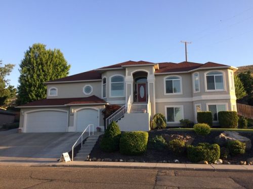6047 20th Ave, Kennewick, WA 99338-1502