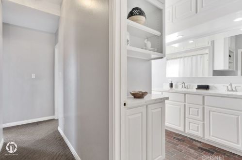 15414 Cuda Dr, Bakersfield CA  93307-9279 exterior