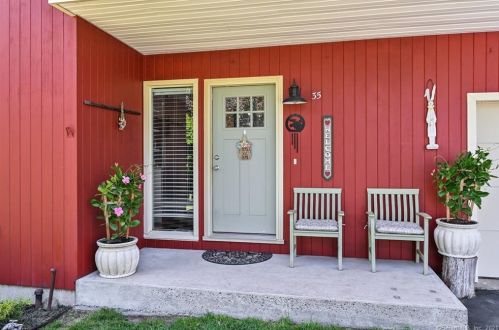 35 Ridge Rd, Terryville, CT 06786-4515