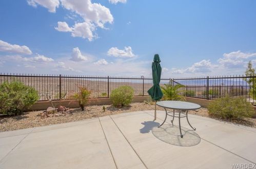 2908 Esmerelda Dr, Bullhead City AZ  86429-1126 exterior