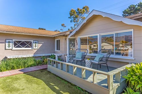 5097 San Vicente Dr, Santa Barbara, CA 93111-2627