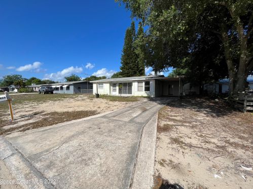 4455 Darden Ave, Titusville, FL 32780-6212