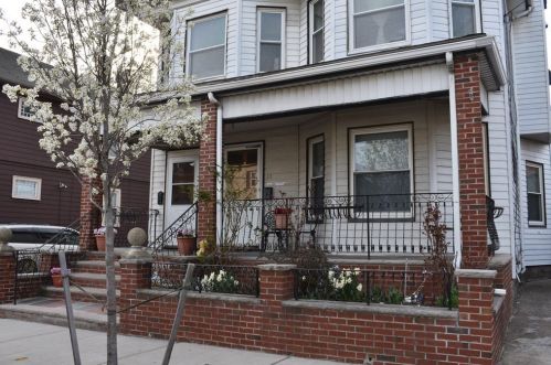 19 Cabot St, Everett MA  02149-3502 exterior