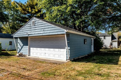 239 Pleasant St, Xenia OH  45385-2317 exterior