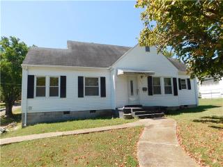 755 Cedar St, Lewisburg, TN 37091-3769