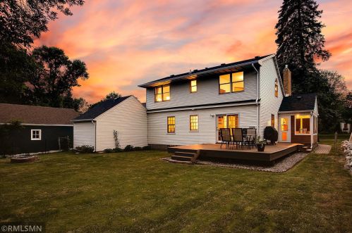 1732 Albert St, Saint Paul, MN 55113-6211