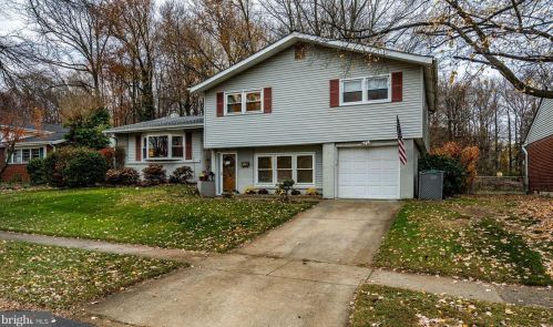 2111 Westminster Dr, Wilmington, DE 19810-3928