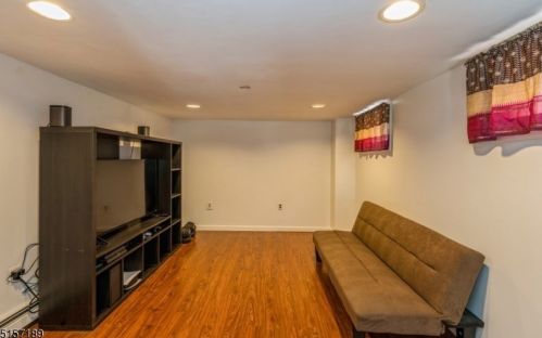 1312 81st St, North Bergen NJ  07047-4148 exterior