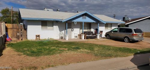 558 9th Ave, Mesa, AZ 85204-4106