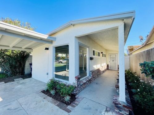 3140 Gale Ave, Long Beach, CA 90810-2527