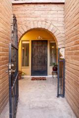 6408 Val Dosta Dr, Tucson, AZ 85718-2621