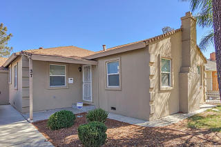37 El Camino Ave, Sacramento CA  95815-2104 exterior