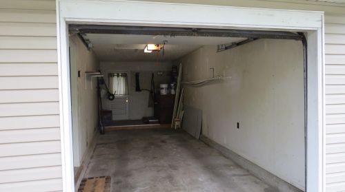 68 Miriam Dr, Florence KY  41042-1809 exterior