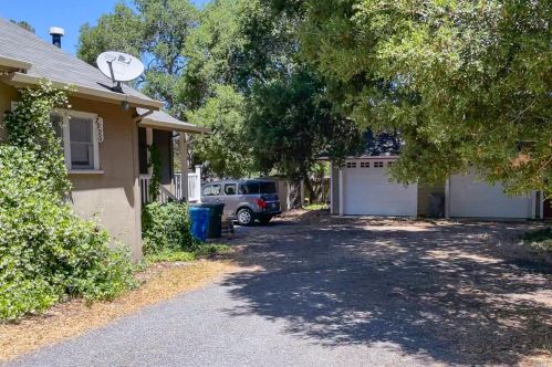 7996 Washington Ave, Sebastopol, CA 95472-3533
