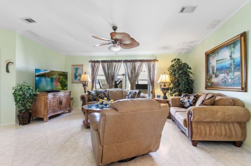 3005 Bimini Bay, Boynton Beach FL  33436-2207 exterior