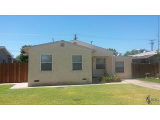 665 Sunset Dr, Brawley, CA 92227-1530