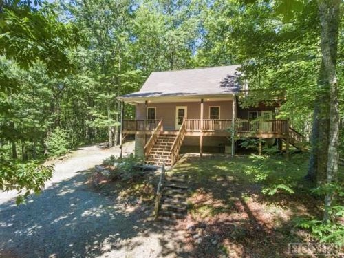 1544 Ell Rdg, Glenville, NC 28736-1600