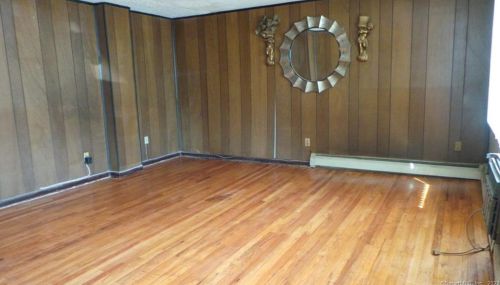 290 Capen St, Hartford, CT 06112-4904