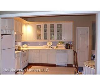9219 Saint Andrews Ln, Fredericksburg VA  22408-9584 exterior